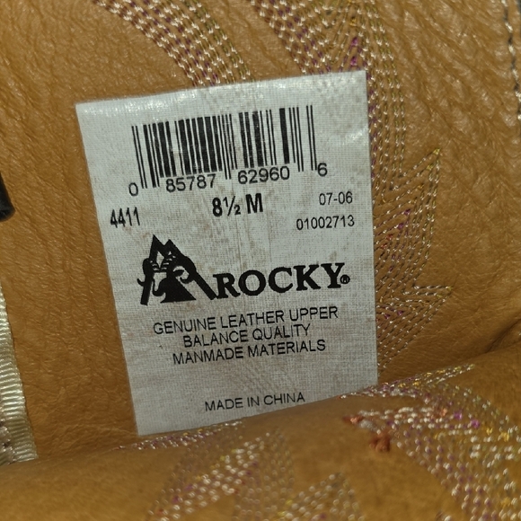 (J46) Woman's Rocky Heeled Boots Sz 8.5 - Picture 10 of 11